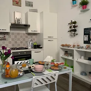 Apartament Perla Marina, Syrakuzy